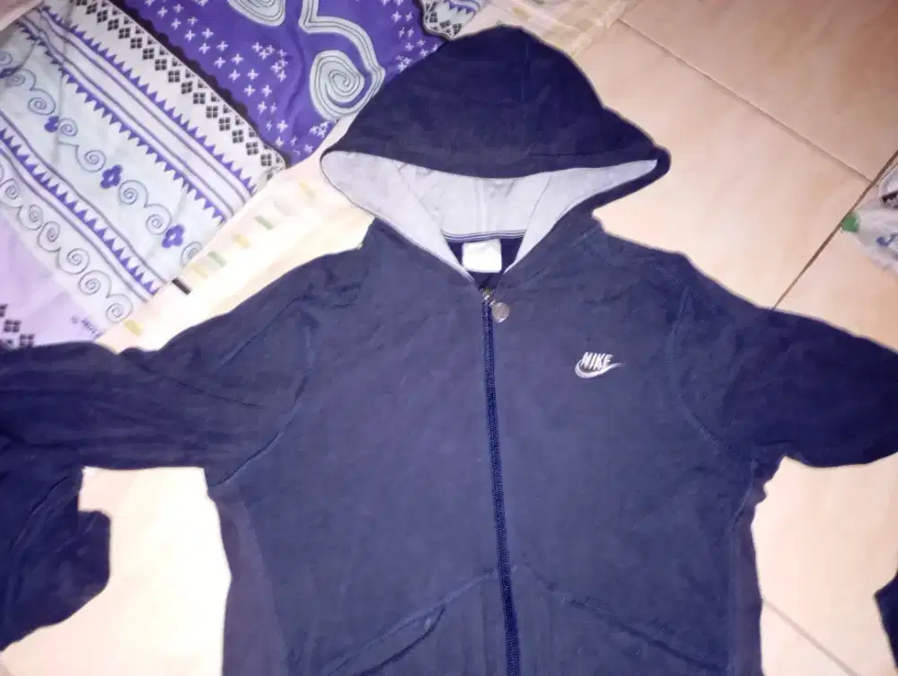 Jual jaket belom dipake 100