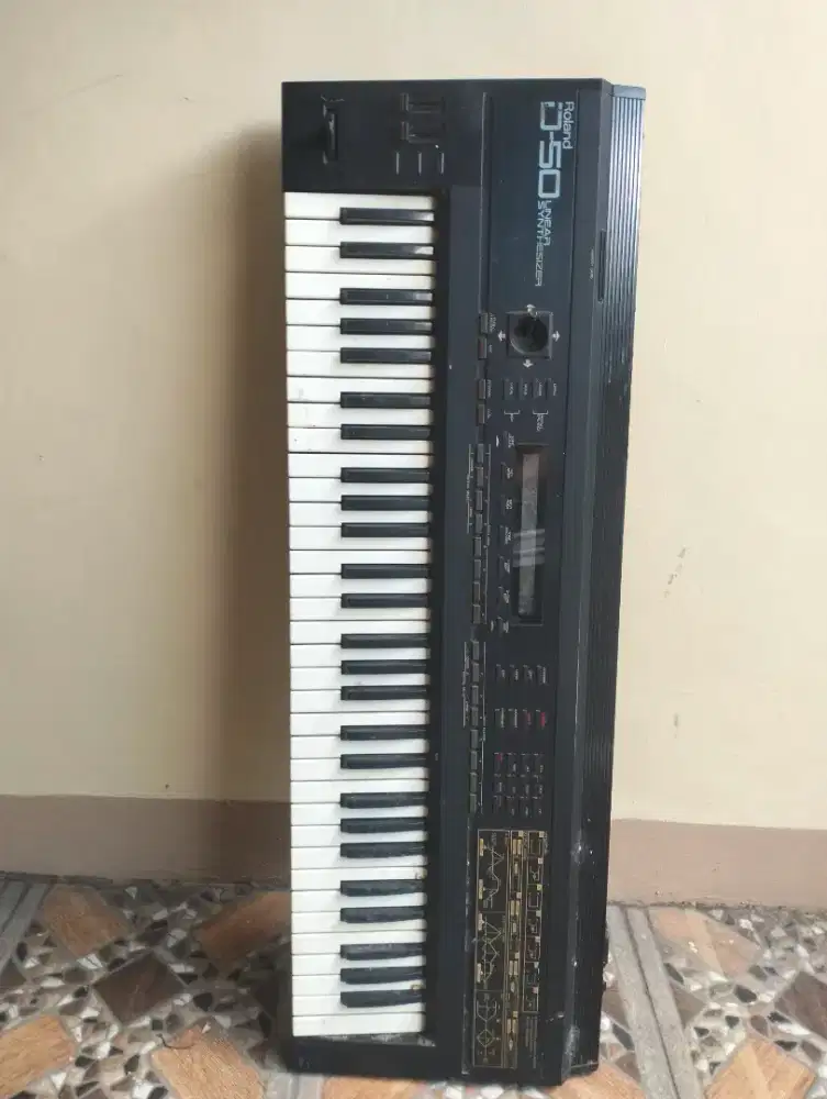 Keyboard roland D50