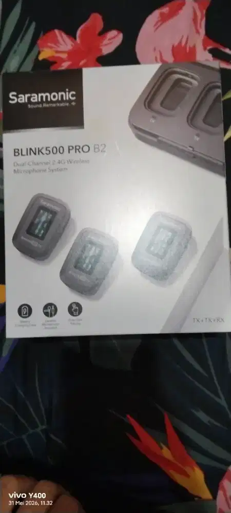 Microphone sound remarkable