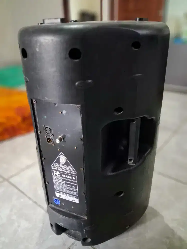 2 Unit Speaker Aktif Behringer dan Ashley 15 Inch (Second)