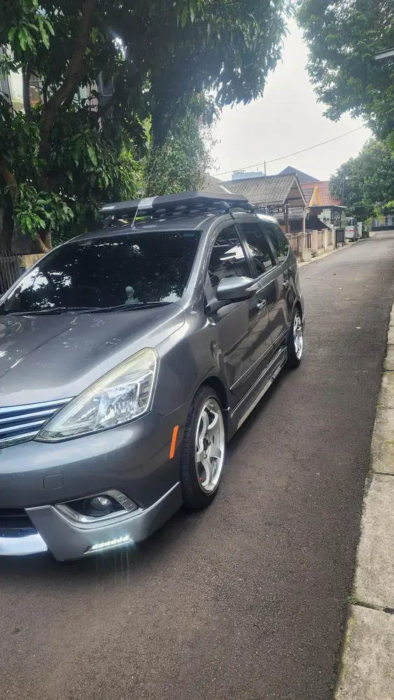 Nissan Grand livina 2018 Bensin