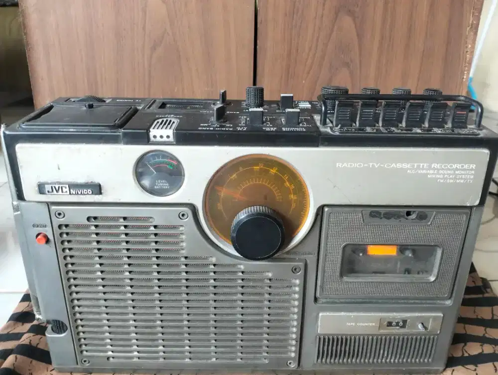 Tape Jvc nivico