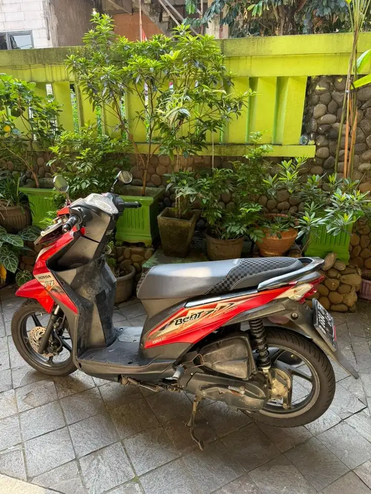 Dijual Motor Honda Beat 2014