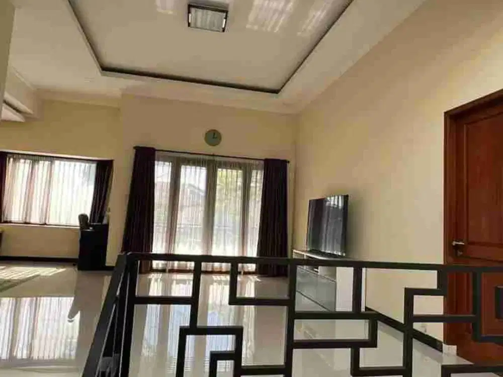 Rumah Modern di Batu Permata Margacinta Buah Batu