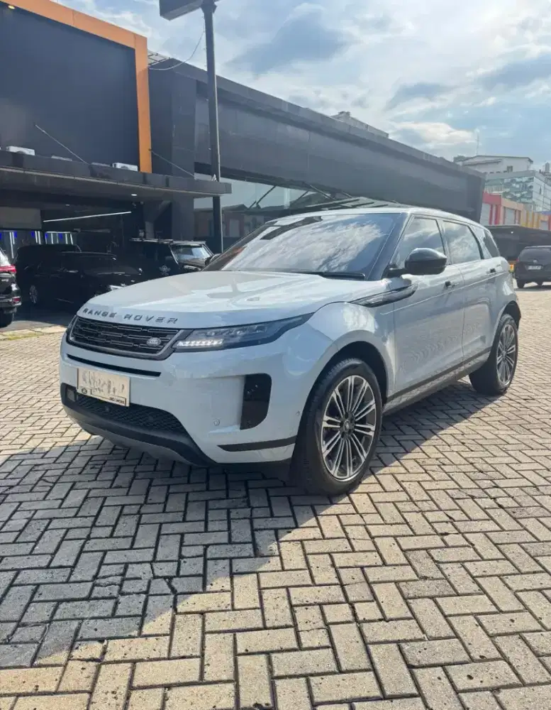 RANGE ROVER EVOQUE 2025