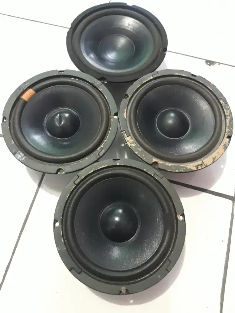 Speaker ACR 3 pasang mulus normal jaya 125rb per biji