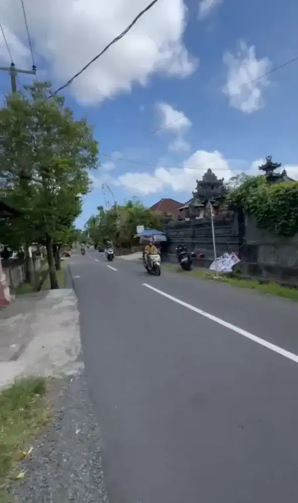 DIJUAL TANAH PREMIUM JLN UTAMA DEKAT KE CANGGU KUTA UTARA BADUNG BALI