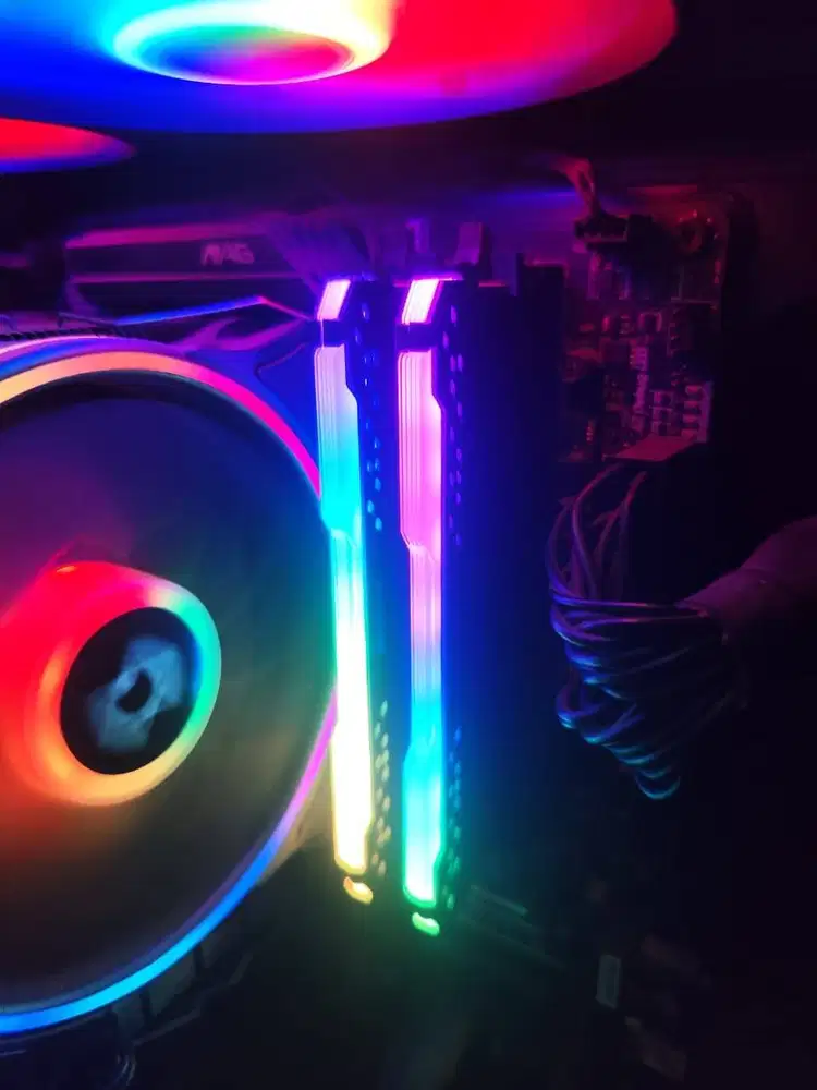 RAM 64GB (2x32GB) DDR4 3600MHz Corsair Vengeance RGB Pro SL