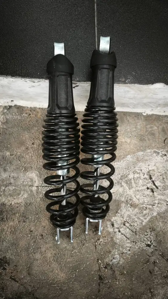Shockbreaker Bekas 1 pasang Copotan Aerox Alpha 2026