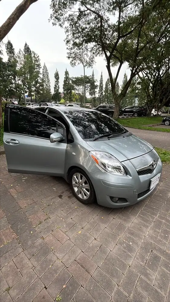 Yaris J Manual 2009