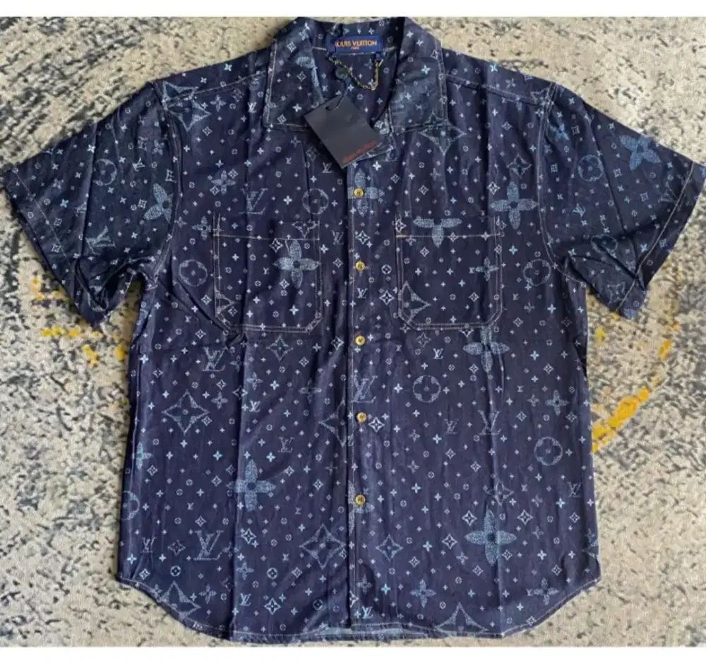 KEMEJA SOFT DENIM LV SZ L