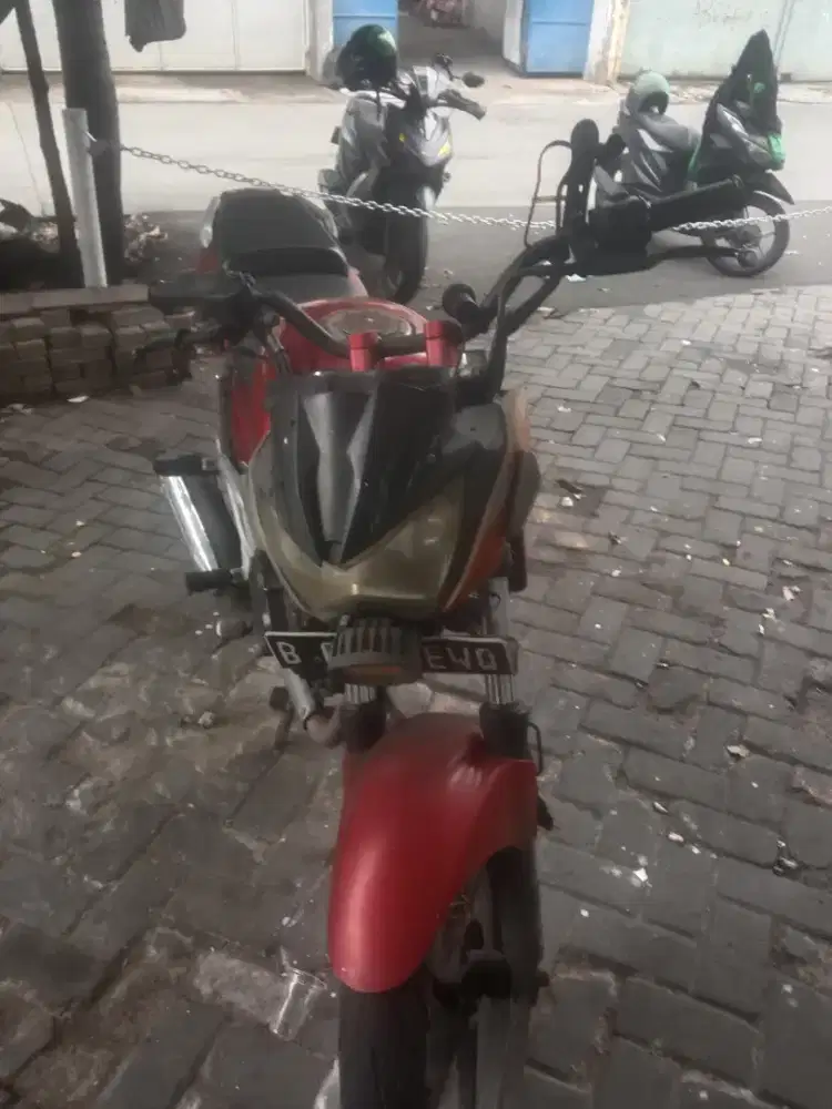 Motor Pulsar bekas
