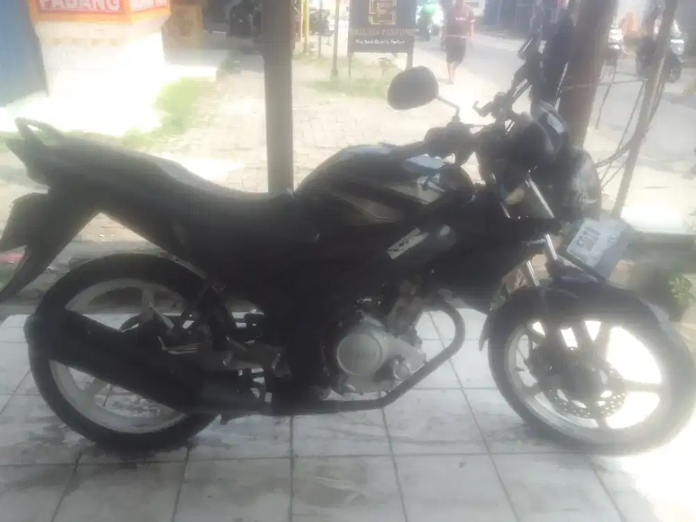 Di jual Vixion old tahun 2012