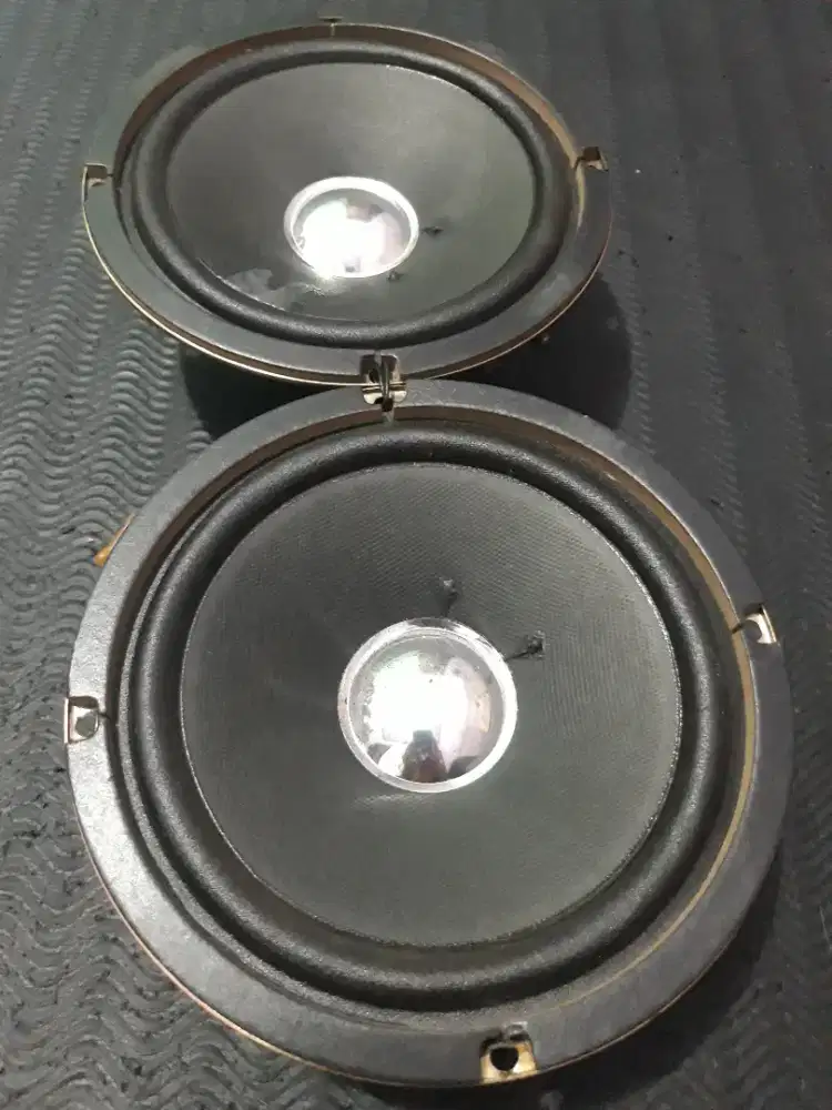 Speaker original sepasang normal jaya
