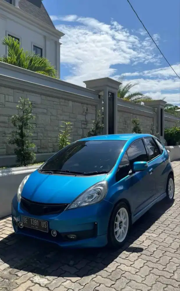 Honda jazz RS metic 2011