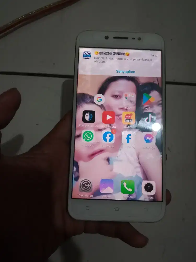 Jual murah Hp Vivo V5 Lite Kondisi Msh Bgs Gak RSK Msh Layak Pake