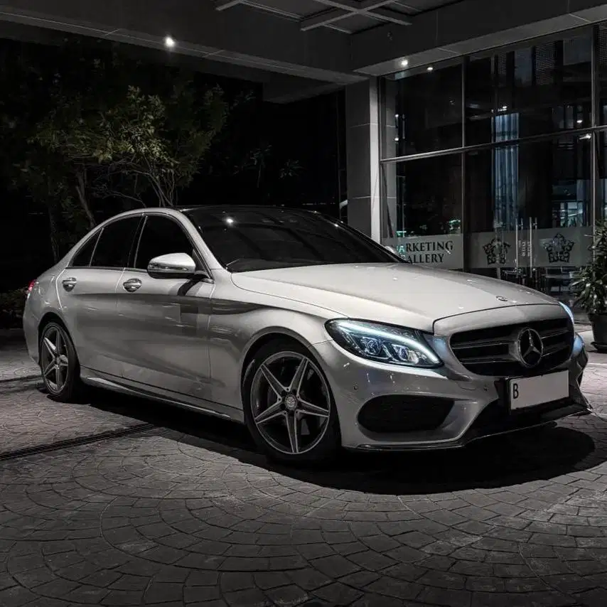 (CASH) Mercedes Benz C250 AMG W205 2015