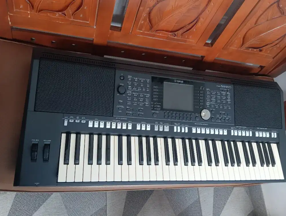 Keyboard yamaha PSR s950