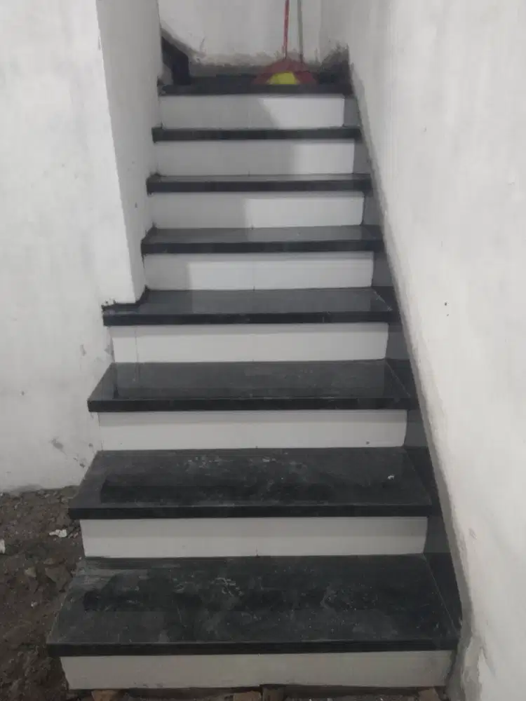 Tukang serba bisa