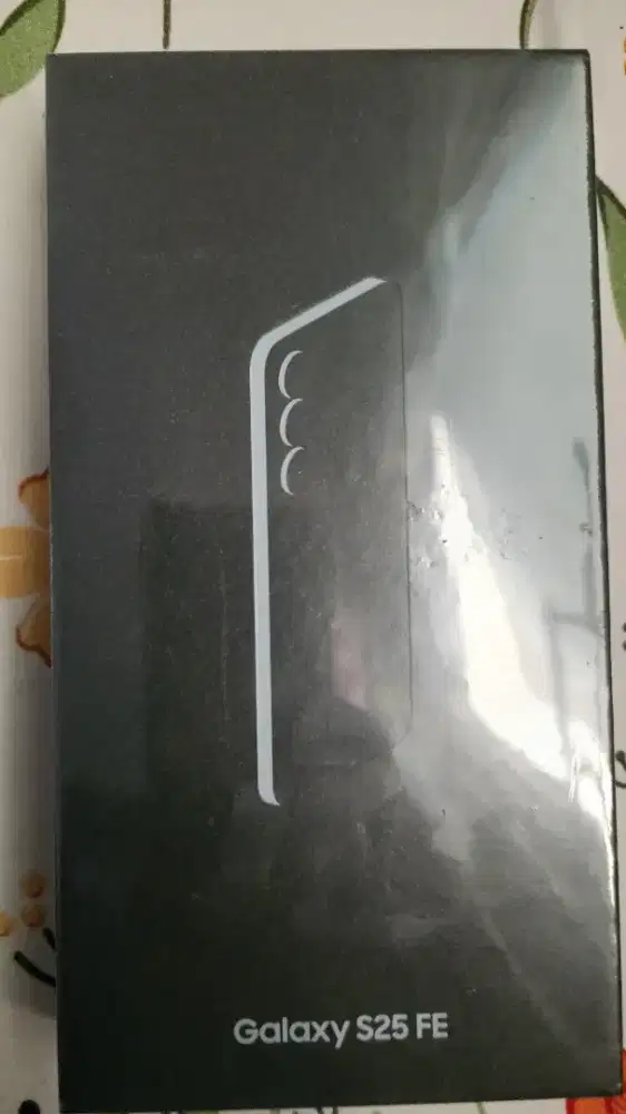 Samsung Galaxy S25 FE BNIB