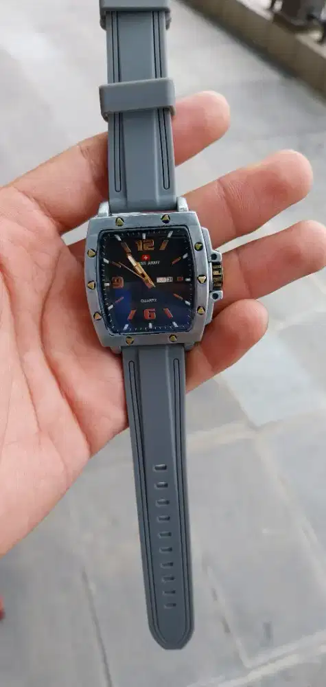 Jam Swiss Army Daydate ori,not alexander christie