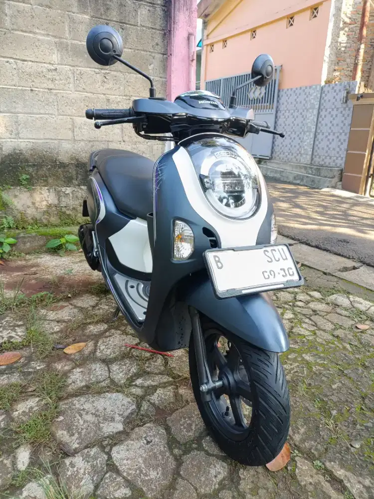 All New Scoopy ISS Th 2025 (Pajak September 2026) Lengkap Mulus