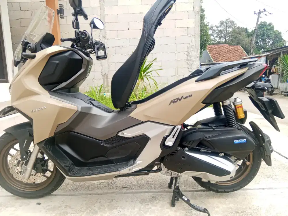 ADV 160 ABS HSTC ISS 2025 brown matte tipe tertinggi blm ada setahun