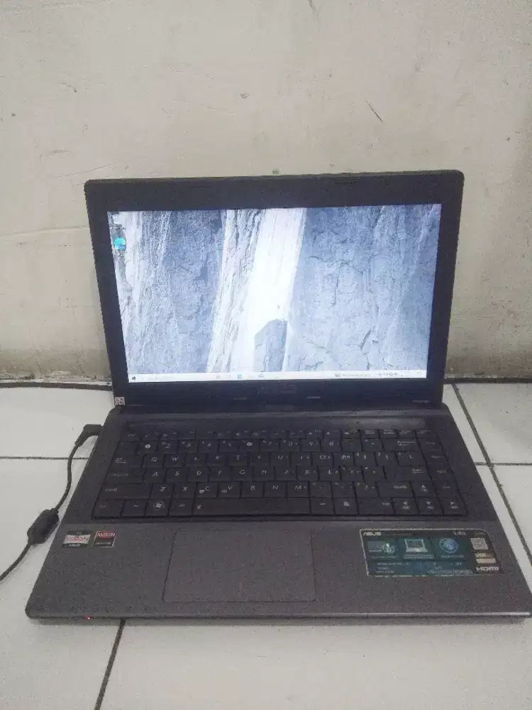 jual ASUS X45U AmdE-350 2gb/500gb