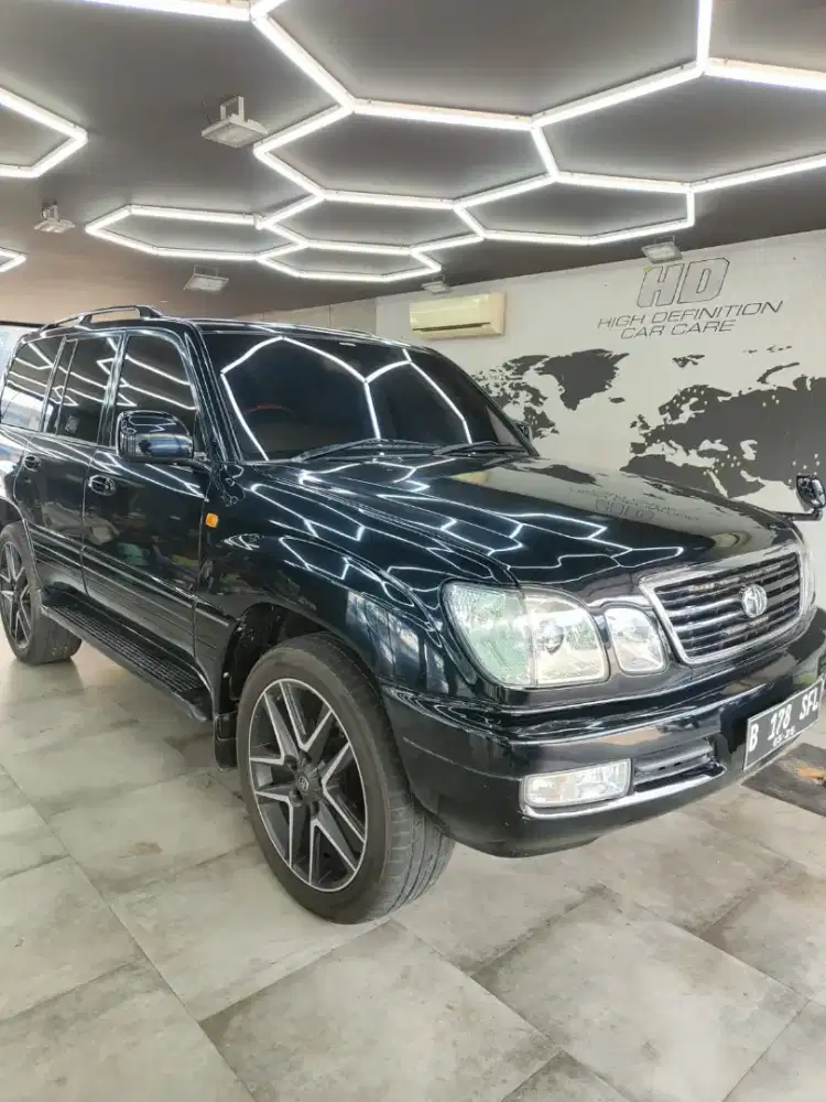 Toyota LandCruiser Cygnus 4.7 AT