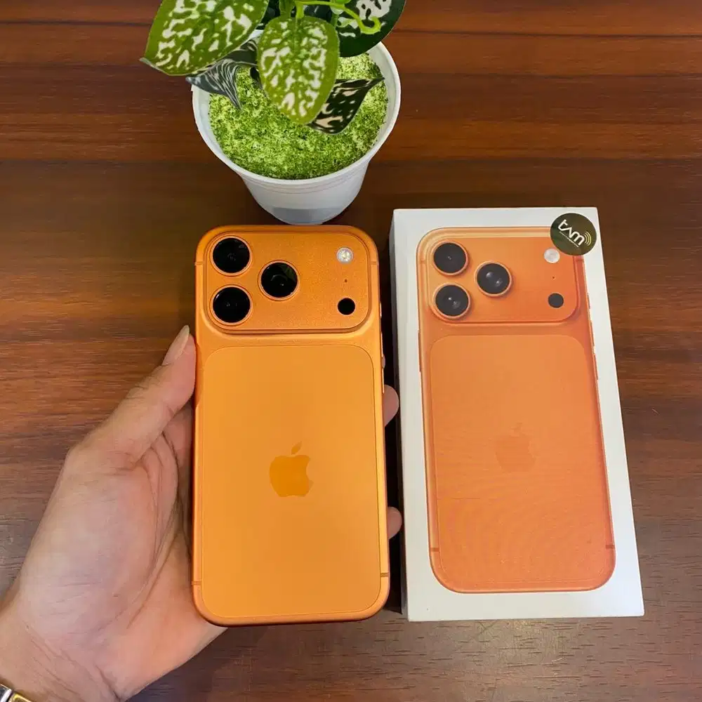 iPhone 17 Pro 256GB Cosmic Orange iBox