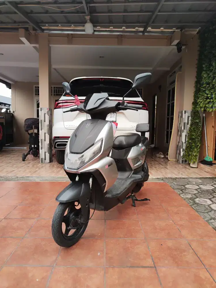 Sepeda listrik Uwinfly D66A NFC Abu 2026 selis