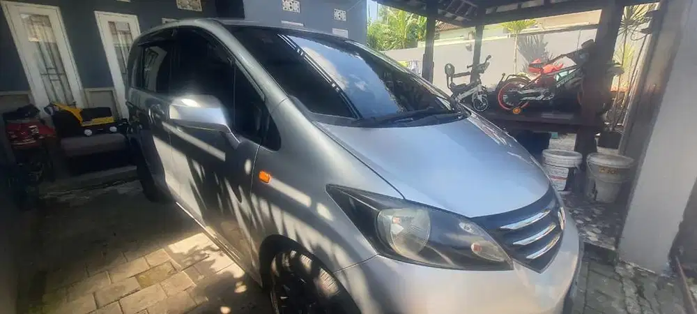 Honda Freed 2009 PSD 1.5 Asli Bali Badung - Irit dan terawat