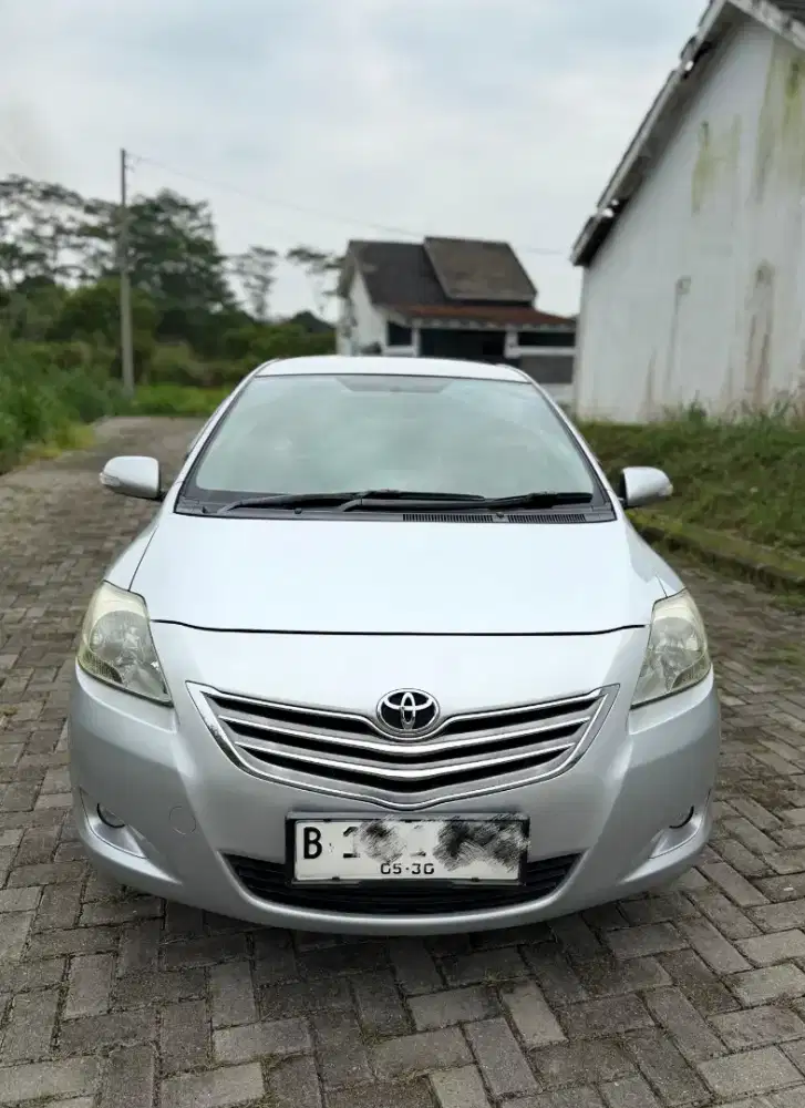 Toyota Vios G metik automatic gen 2 2010 surat lengkap silver