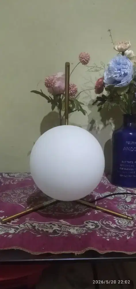 Lampu bulat informa