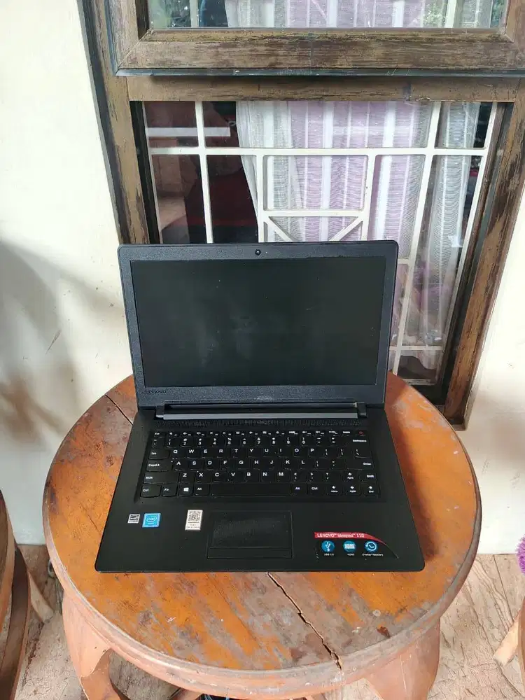 Laptop Lenovo Ideapad 110 ( Baca Deskripsi )