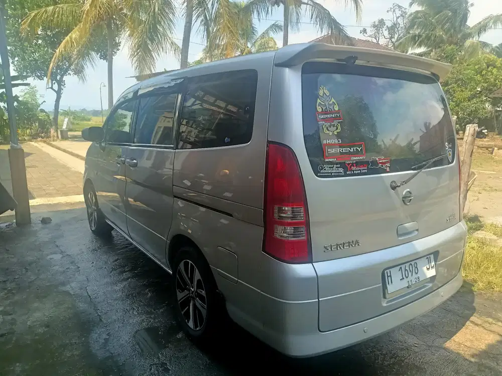 Nissan Serena 2009 Bensin