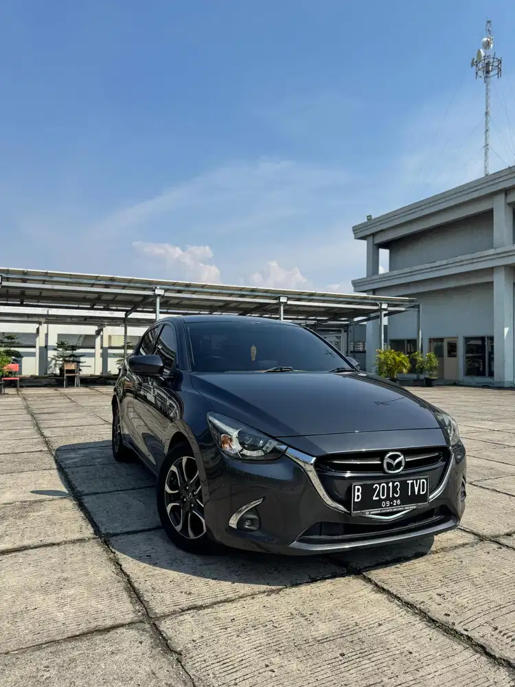 Mazda 2 R 2018 AT Skyactive / Mobil sangat terawat