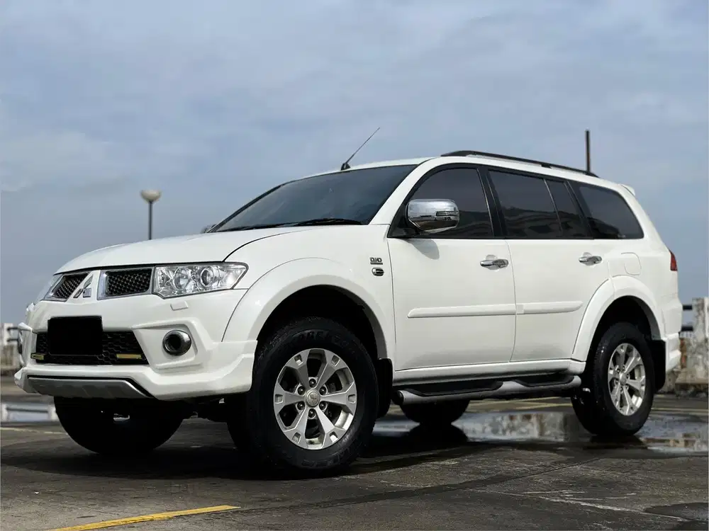 MITSUBISHI PAJERO 2.5 DAKAR AT DIESEL 2013 PUTIH