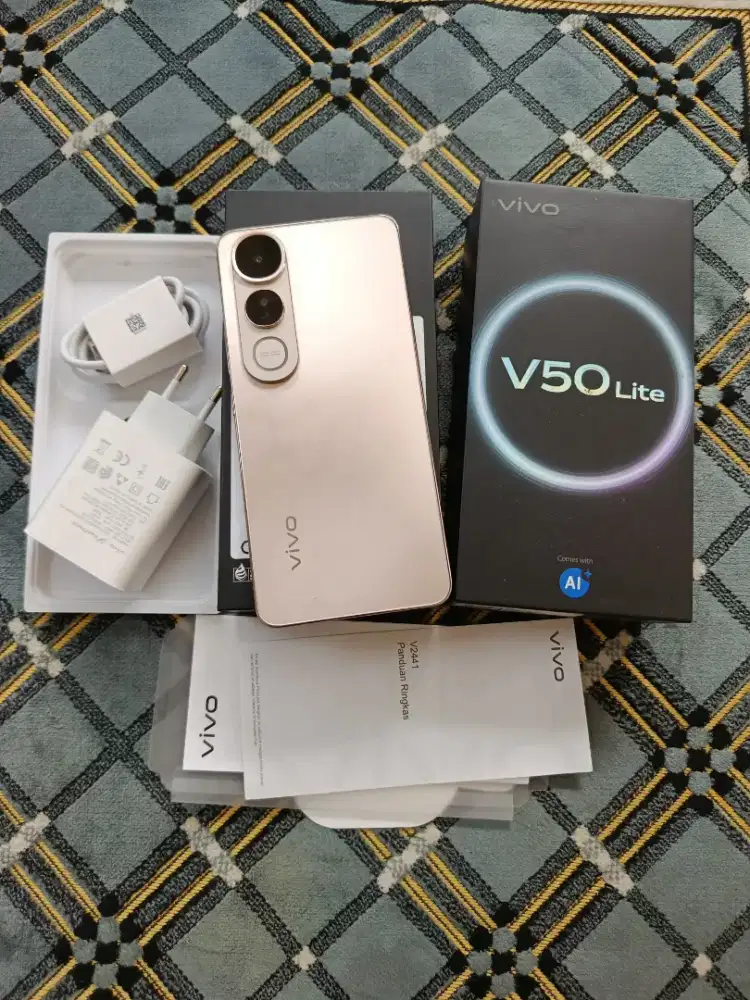Vivo V50 lite 8/256GB