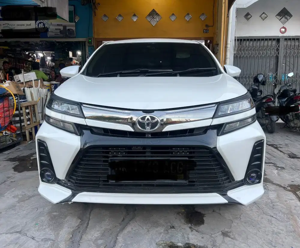 (TDP 35 JUTA!) Toyota Grand New Avanza 1.3 Veloz Automatic Putih 2021