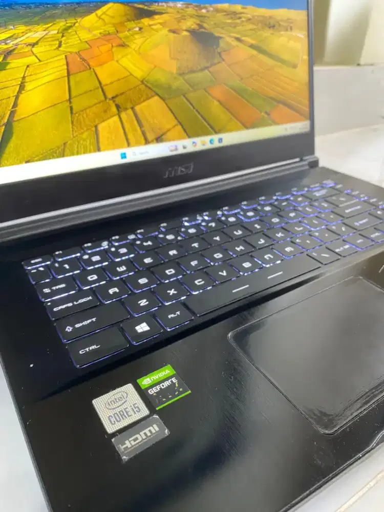 MSI GF 63 Thin 10C Core i510500 NVIDIA RTX 3050 Layar 114hz