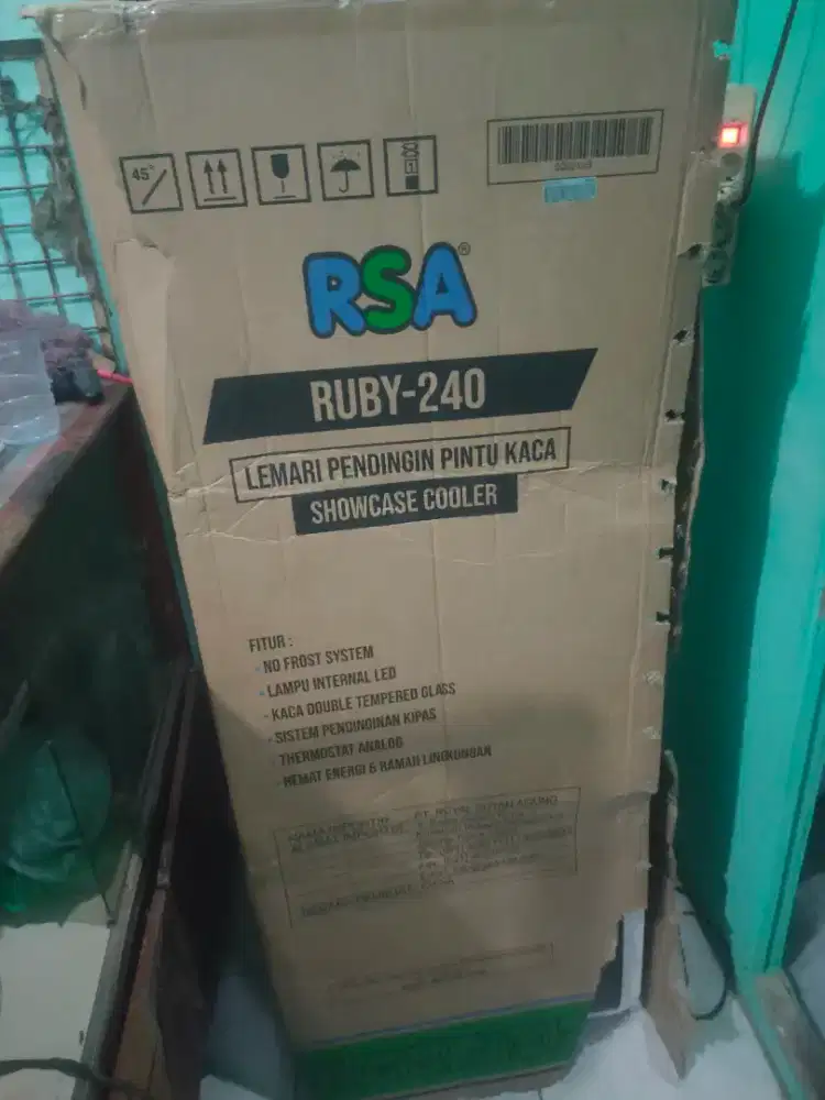 Showcase rsa ruby-240 4 rak
