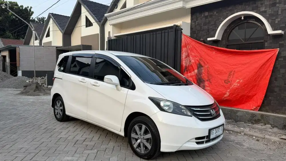 jual freed 2011