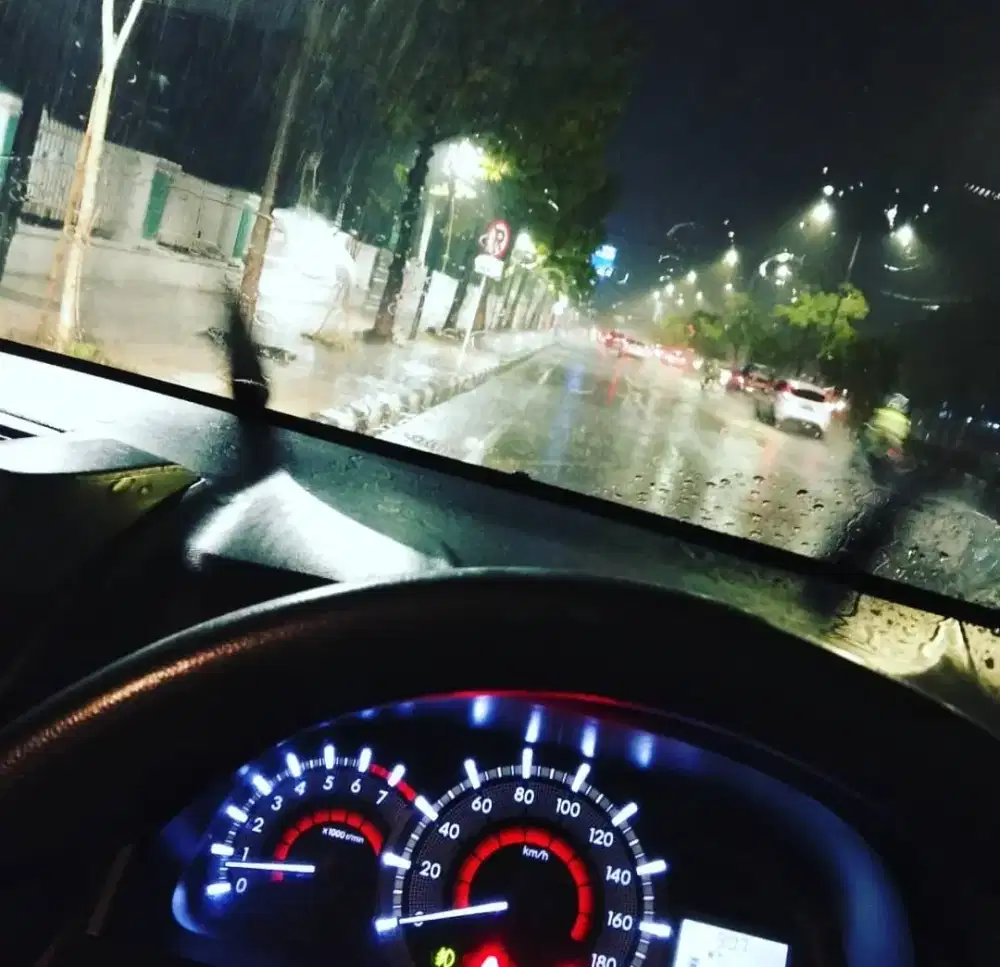 Mencari pekerjaan siap dipanggil kapanpun