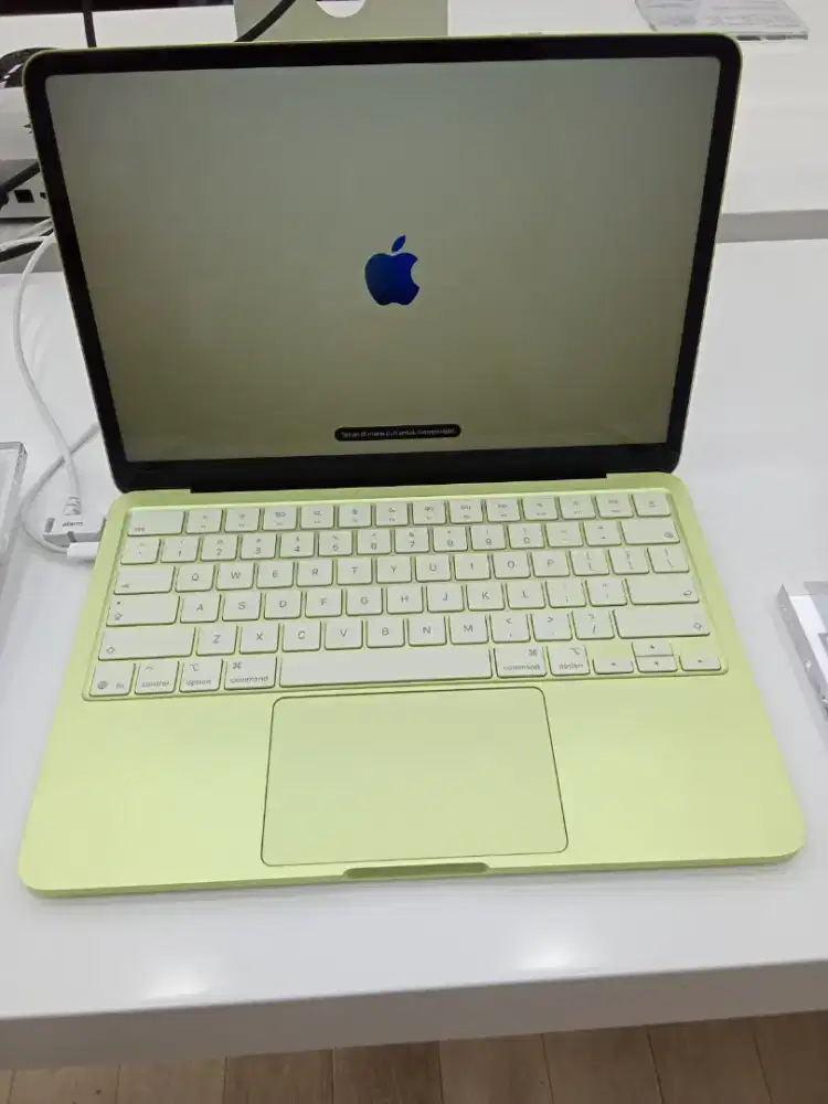 MacBook Neo 256GB