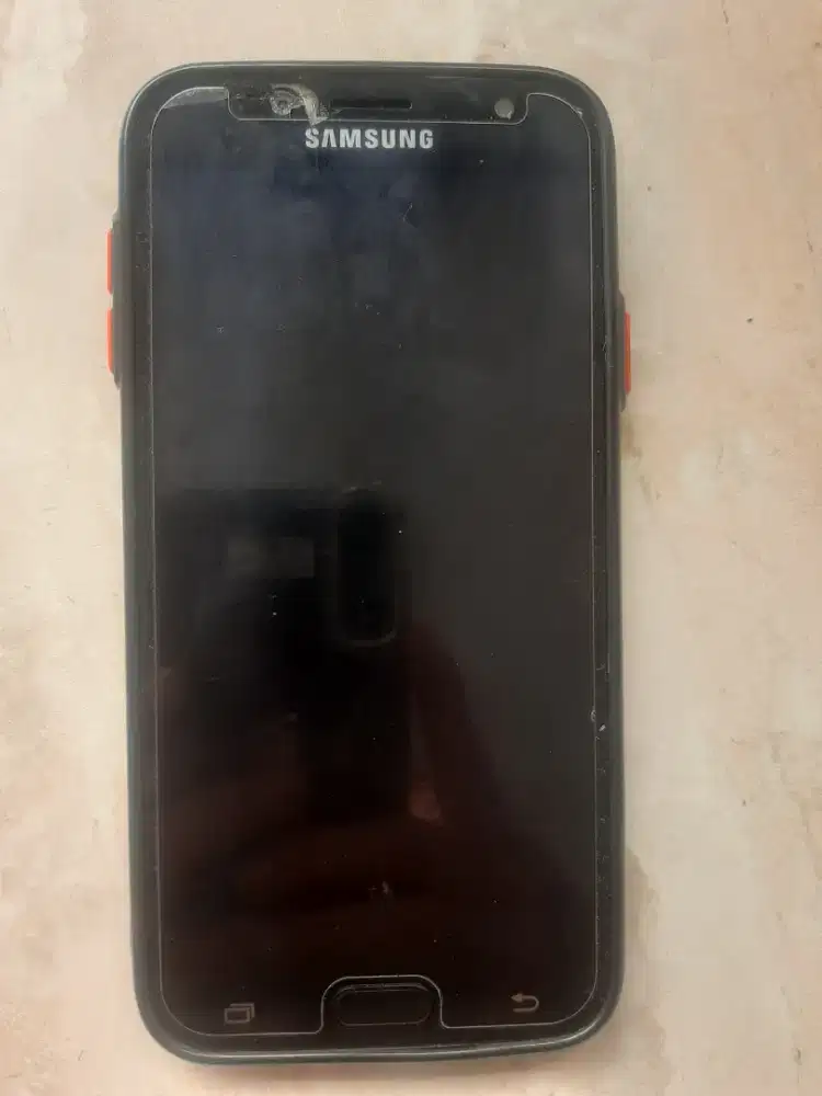 Samsung j7 pro 3/32 NFC