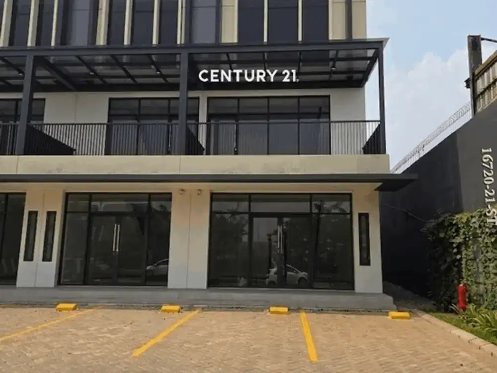 Disewakan Ruko Posisi Hook Dan  Brand New Di Botanica Avenue
