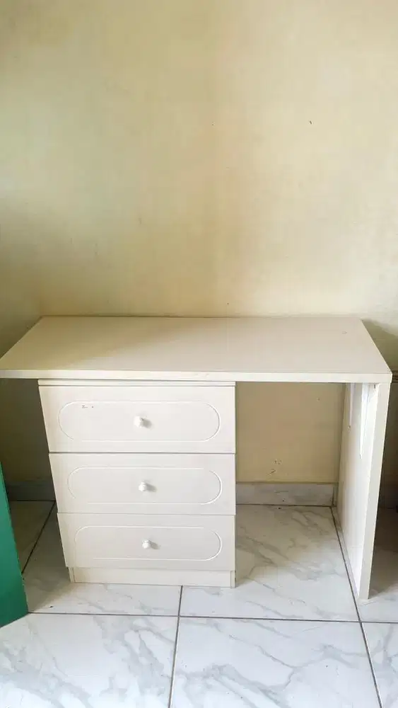meja belajar fleksibel