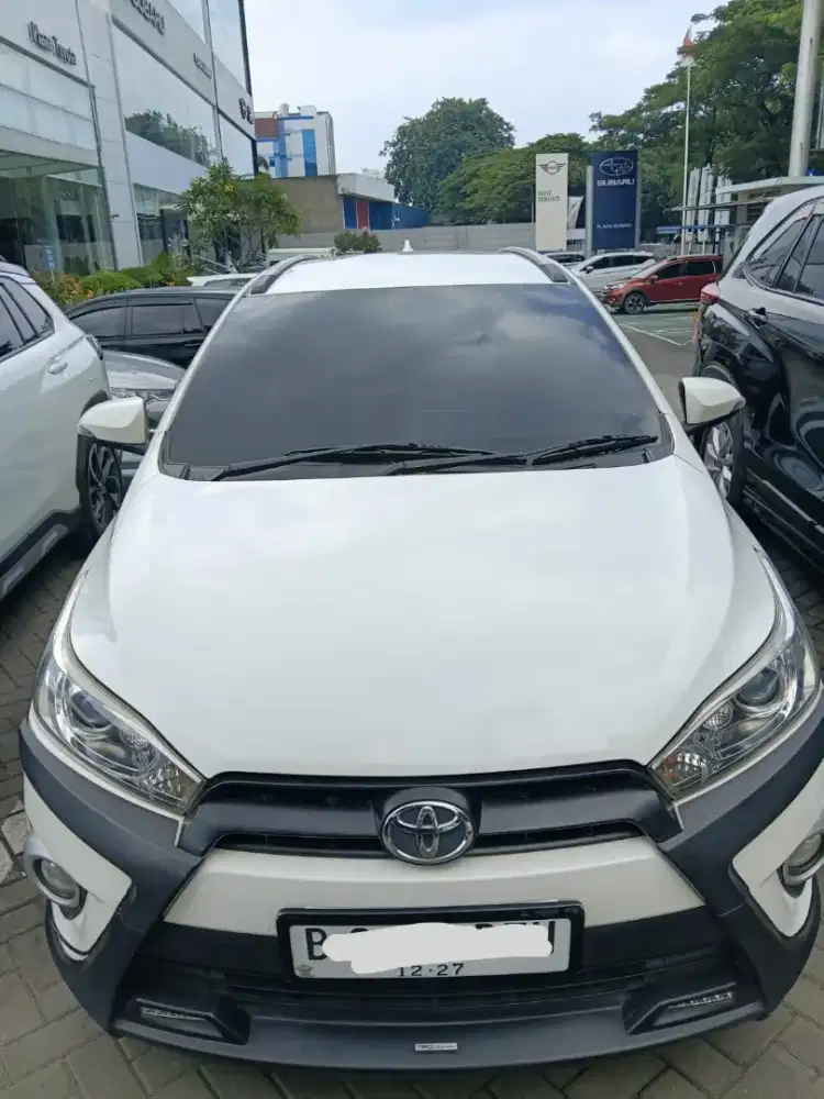 TOYOTA YARIS HEYKERS 1.5 MT 2017 – ISTIMEWA, SIAP PAKAI!