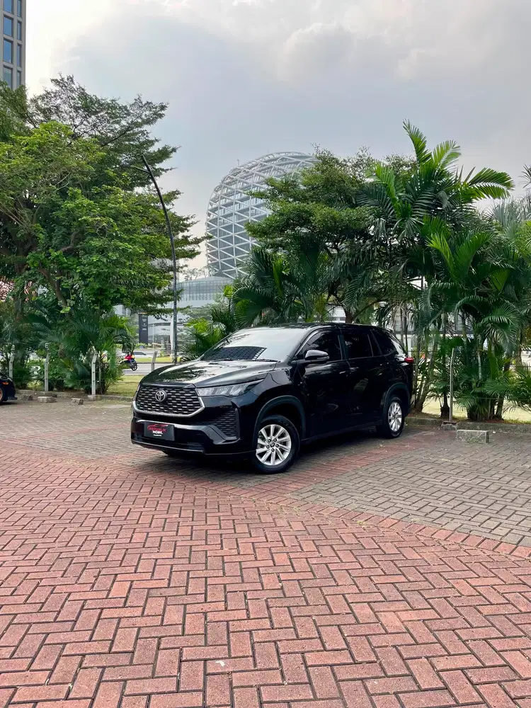 Toyota Innova Zenix 2.0 G CVT 2023 mobil keluarga